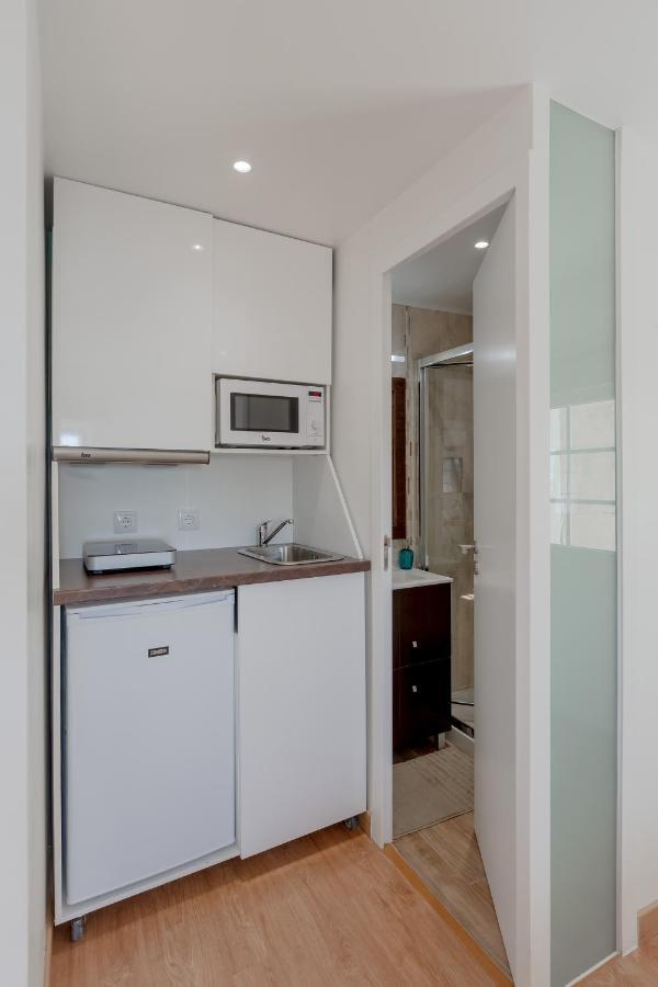 Alfama River View Apartment *